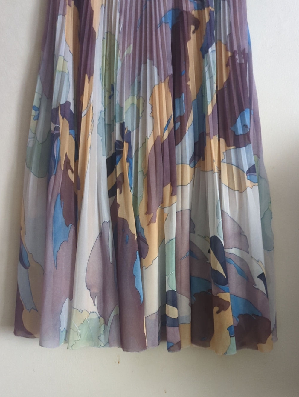 Wilfred Twirl Pleated Floral Midi Skirt in Multicolor - Picture 7 of 11